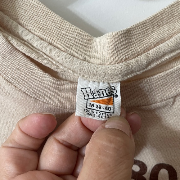 VINTAGE 1980'S HANES TAN T-SHIRT - Picture 3 of 10